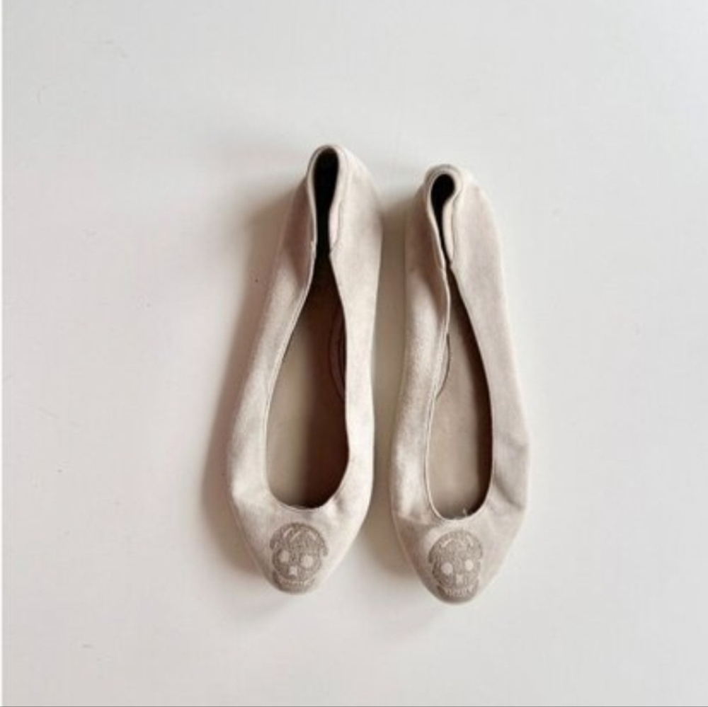 ALEXANDER MCQUEEN Grey Suede Leather Embroidered Skull Ballet Flats, Size 38.5